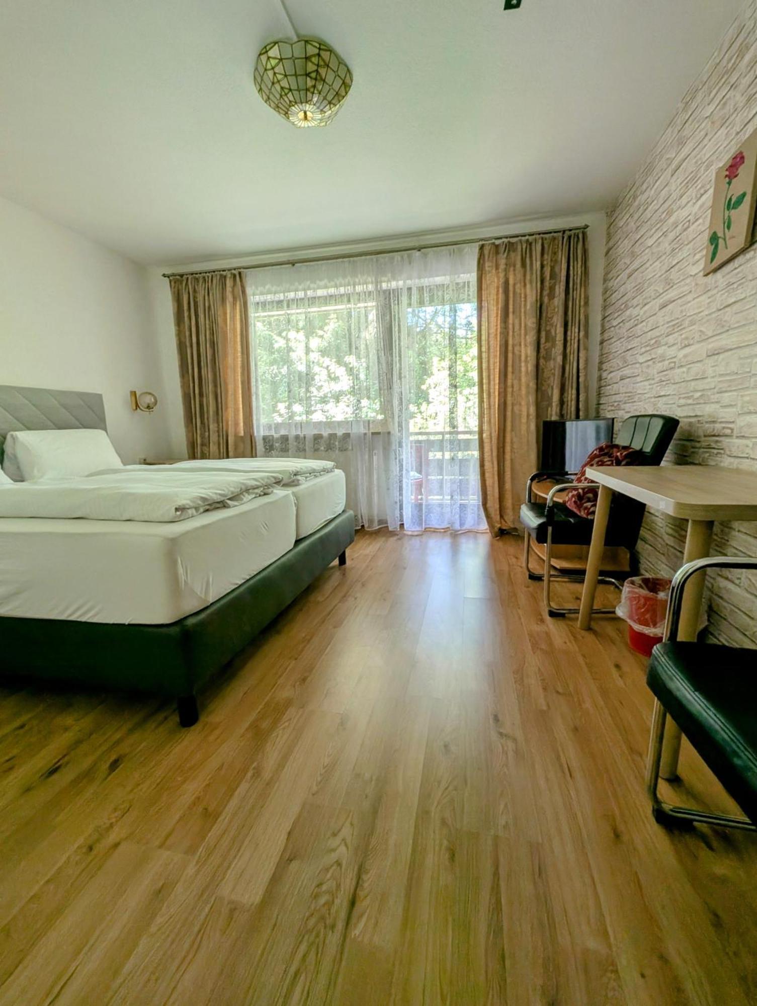 Hotel Pension Bluechersruh Bad Berneck im Fichtelgebirge Εξωτερικό φωτογραφία